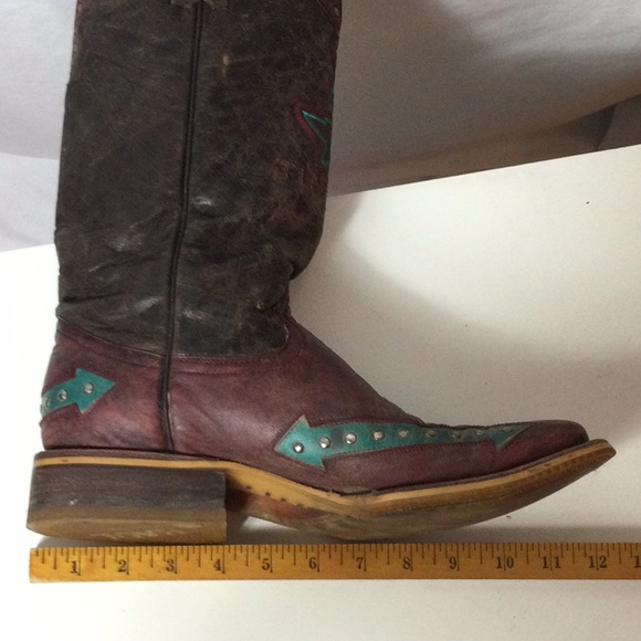 Tin Haul Arrowhead Dark Brown and Burgundy Boots with Teal Stitching - Picture 9 of 12